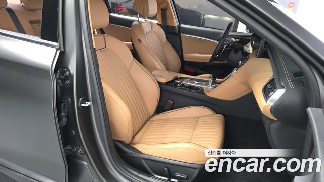 Genesis G70 Gasoline 2.0T 4WD 2023 — фото 26