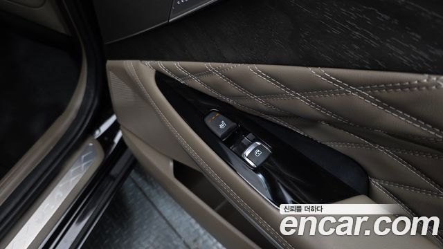 Kia K8 Hybrid Signature Special 2024 — фото 19