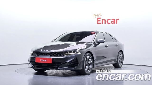 Kia K5 (III) 2.0 Signature