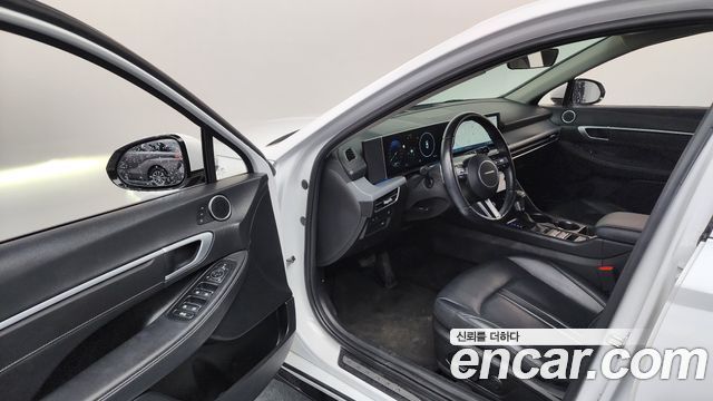 Hyundai Sonata The Edge (DN8) 2.0 LPG(Rent) Business 1 2024 — фото 10