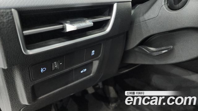 Hyundai Sonata The Edge (DN8) 2.0 LPG(Rent) Business 1 2024 — фото 24