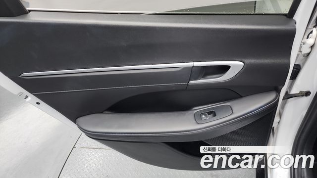 Hyundai Sonata The Edge (DN8) 2.0 LPG(Rent) Business 1 2024 — фото 31