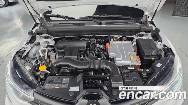 Renault Korea Arkana 1.6 E-TECH Techno 2025 — фото 6