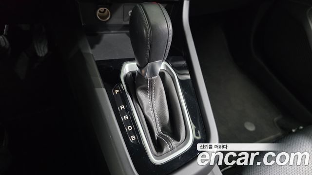 Renault Korea Arkana 1.6 E-TECH Techno 2025 — фото 9
