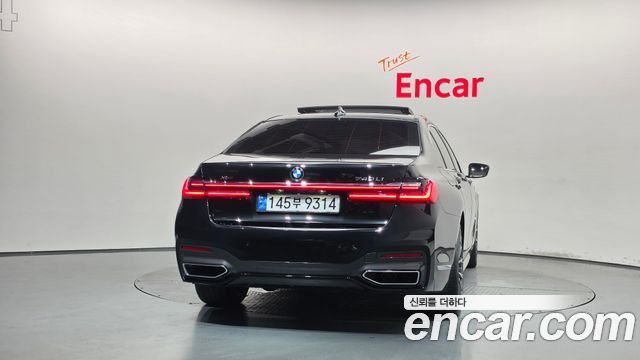 BMW 7 Series (G11) 740Li xDrive M Sport Package 2020 — фото 4