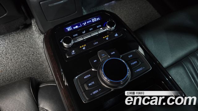 Genesis EQ900 3.8 GDI Luxury 2016 — фото 18