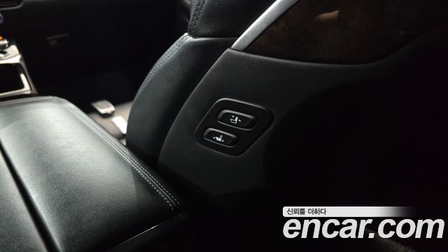 Genesis EQ900 3.8 GDI Luxury 2016 — фото 19