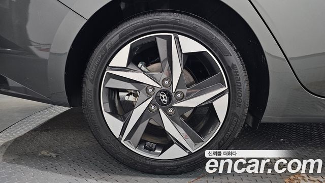 Hyundai Avante (CN7) 1.6 Inspiration 2023 — фото 21