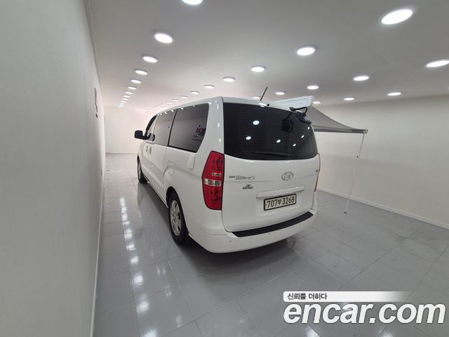 Hyundai Grand Starex Camping car 2021 — фото 5