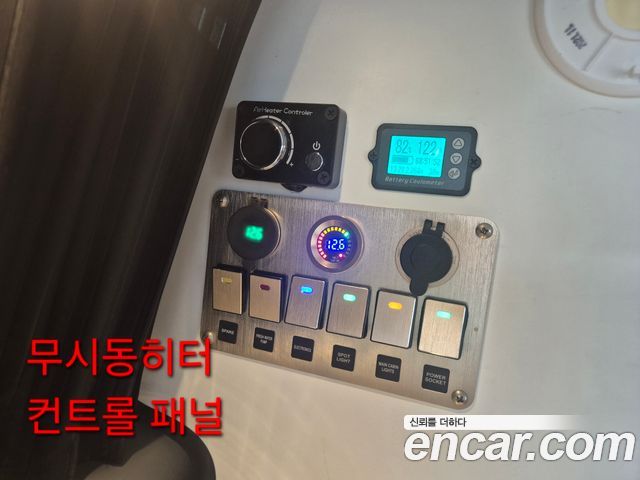 Hyundai Grand Starex Camping car 2021 — фото 17