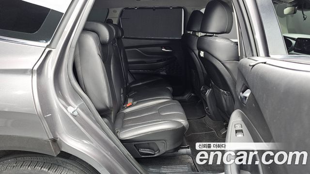 Hyundai Santa Fe Diesel 2.2 2WD Prestige 2021 — фото 11