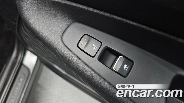 Hyundai Santa Fe Diesel 2.2 2WD Prestige 2021 — фото 18