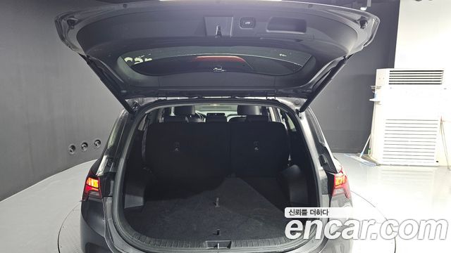 Hyundai Santa Fe Diesel 2.2 2WD Prestige 2021 — фото 20