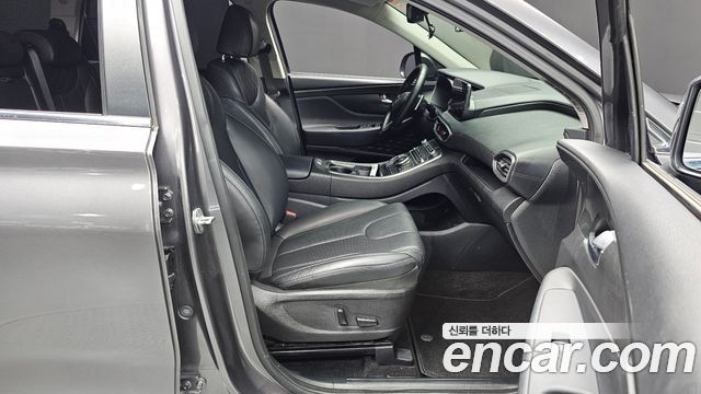 Hyundai Santa Fe Diesel 2.2 2WD Prestige 2021 — фото 26