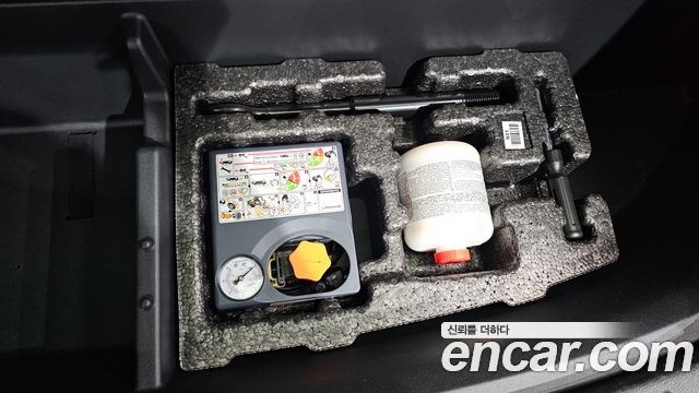Hyundai Santa Fe Diesel 2.2 2WD Prestige 2021 — фото 36