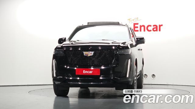 Cadillac Escalade (V) 6.2 Sports Platinum 2022 — фото 3