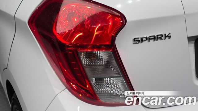 Chevrolet Spark LT 2019 — фото 23
