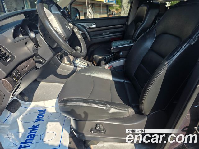 KG Mobility (SsangYong) Korando Turismo 4WD Extreme Sport 9-Seater 2019 — фото 10