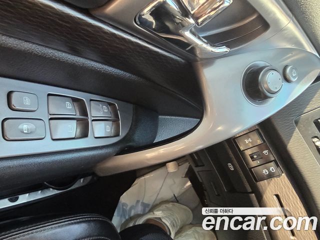 KG Mobility (SsangYong) Korando Turismo 4WD Extreme Sport 9-Seater 2019 — фото 18