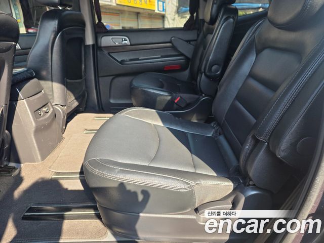 KG Mobility (SsangYong) Korando Turismo 4WD Extreme Sport 9-Seater 2019 — фото 20