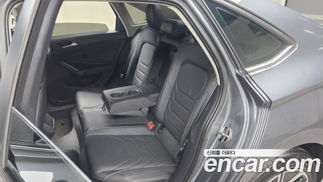 Volkswagen Jetta (VII) 1.5 TSI Prestige 2023 — фото 11