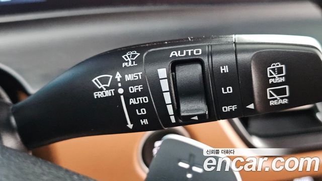 Kia Seltos Gasoline 1.6 Turbo 2WD Gravity 2024 — фото 31