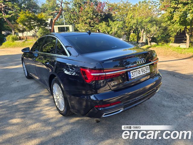 Audi A6 (C8) 45 TFSI Quattro Premium 2021 — фото 4