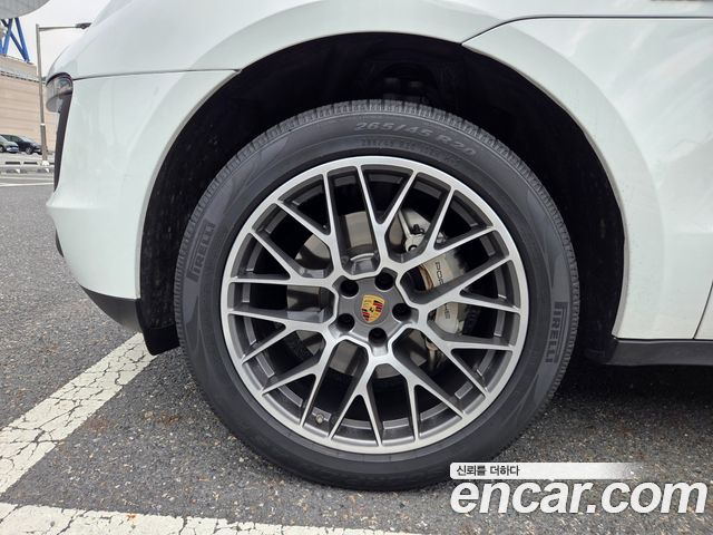 Porsche Macan 3.0 S Diesel 95B 2017 — фото 5