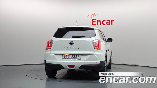 KG Mobility (SsangYong) Tivoli Armor Diesel VX 2WD 2018 — фото 4