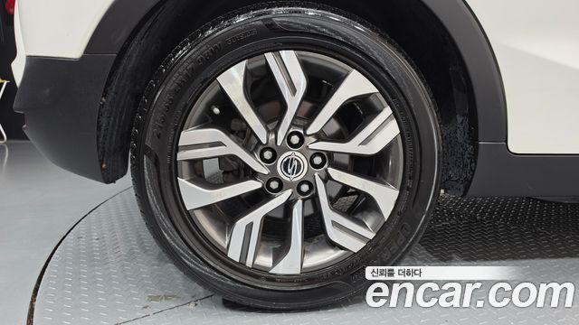 KG Mobility (SsangYong) Tivoli Armor Diesel VX 2WD 2018 — фото 5
