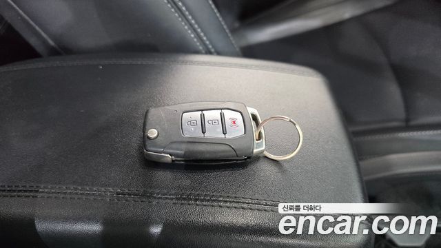 KG Mobility (SsangYong) Tivoli Armor Diesel VX 2WD 2018 — фото 15