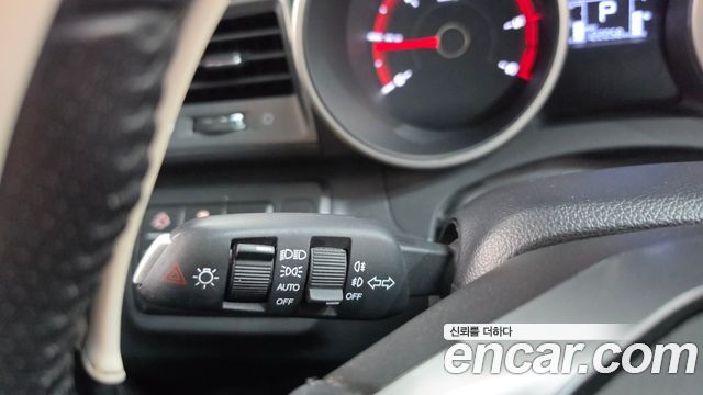 KG Mobility (SsangYong) Tivoli Armor Diesel VX 2WD 2018 — фото 19