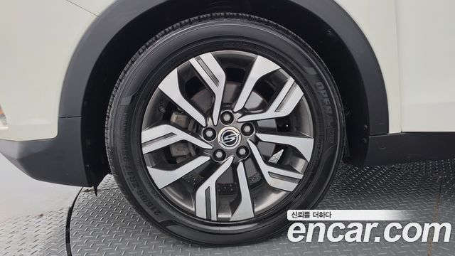 KG Mobility (SsangYong) Tivoli Armor Diesel VX 2WD 2018 — фото 21
