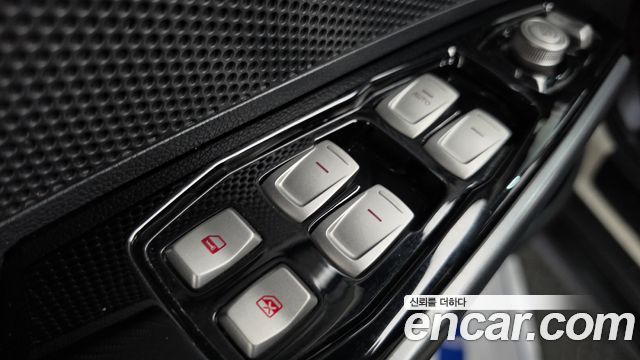 KG Mobility (SsangYong) Tivoli Armor Diesel VX 2WD 2018 — фото 27