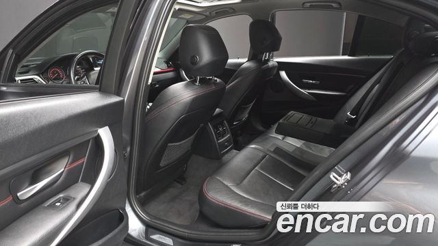 BMW 3 Series (F30) 325d Sport 2014 — фото 11