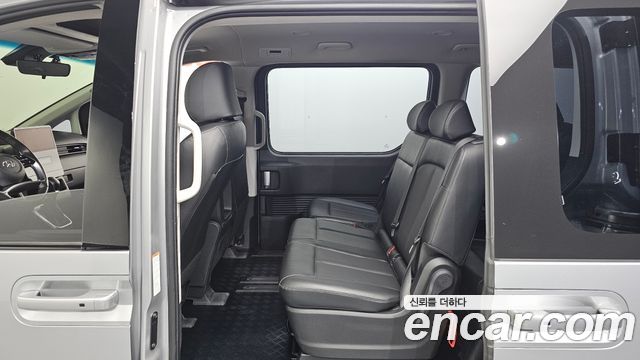 Hyundai Staria Tourer 11-Seater Modern 2022 — фото 11