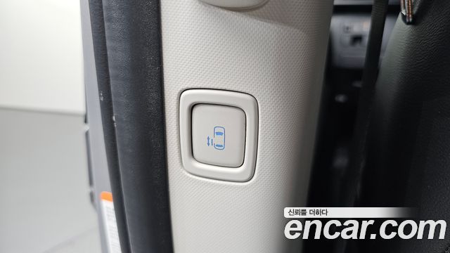 Hyundai Staria Tourer 11-Seater Modern 2022 — фото 20