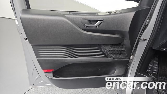 Hyundai Staria Tourer 11-Seater Modern 2022 — фото 25
