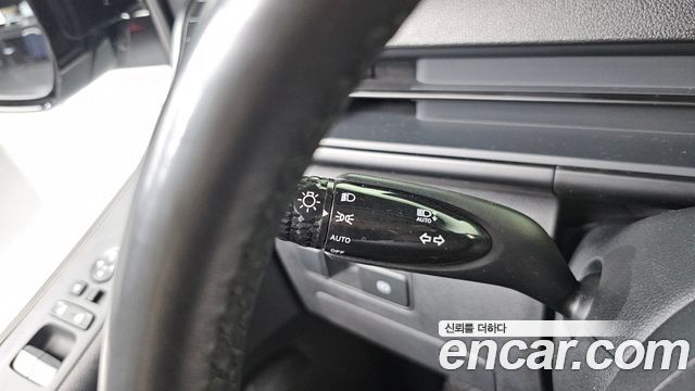 Hyundai Staria Tourer 11-Seater Modern 2022 — фото 30