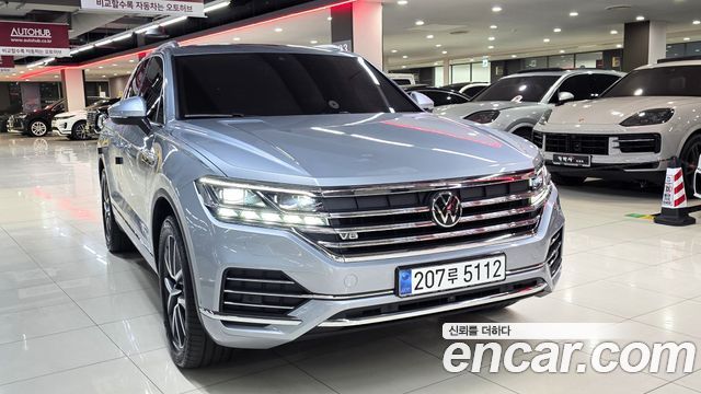 Volkswagen Touareg (III) 3.0 TDI Prestige 2023 — фото 3