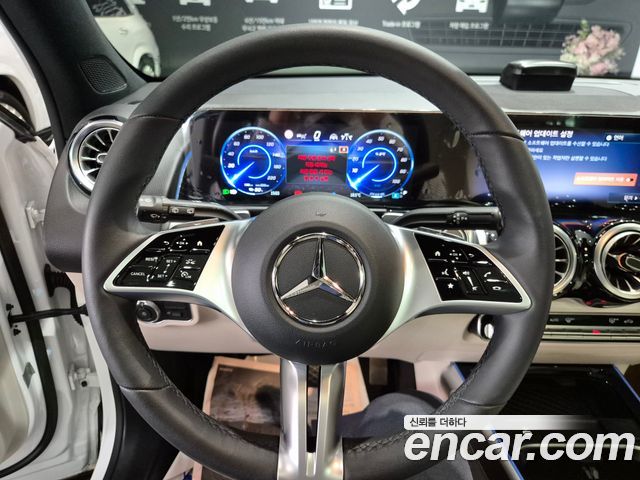 Mercedes-Benz EQB (X243) EQB300 4MATIC Progressive 2026 — фото 18