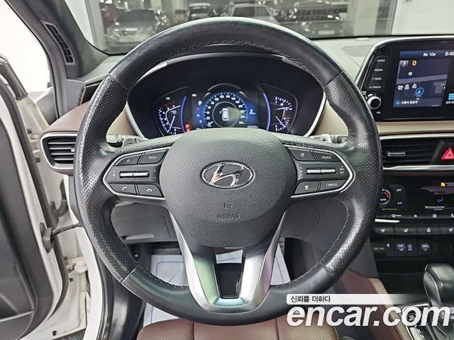 Hyundai Santa Fe (TM) Diesel 2,0 4WD Inspiration 2020 — фото 9