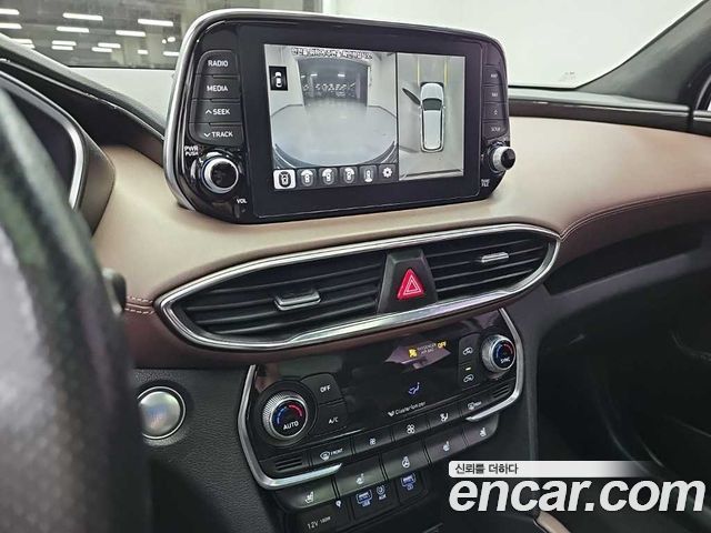Hyundai Santa Fe (TM) Diesel 2,0 4WD Inspiration 2020 — фото 10