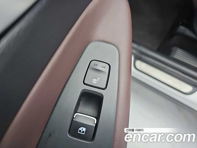 Hyundai Santa Fe (TM) Diesel 2,0 4WD Inspiration 2020 — фото 17