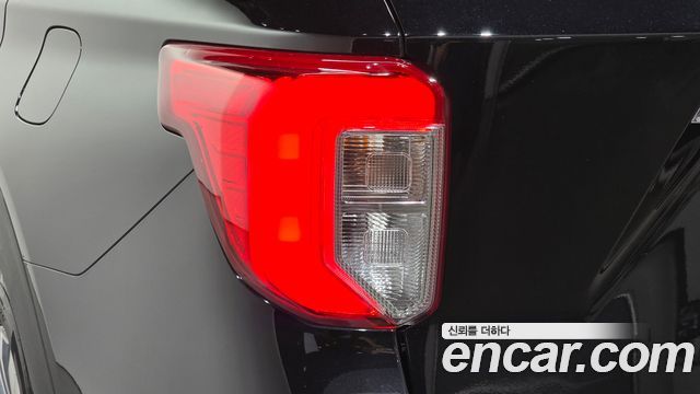 Ford Explorer (VI) 3.0 PHEV 2020 — фото 29