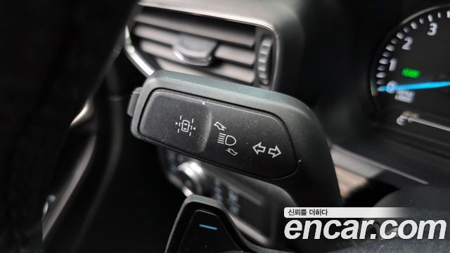 Ford Explorer (VI) 3.0 PHEV 2020 — фото 33