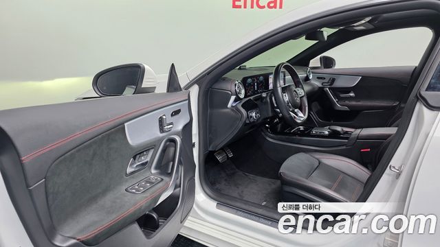 Mercedes-Benz CLA-Class (C118) CLA250 4MATIC 2022 — фото 10