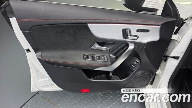 Mercedes-Benz CLA-Class (C118) CLA250 4MATIC 2022 — фото 24