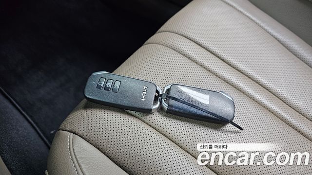 Kia K8 Hybrid Noblesse 2023 — фото 15