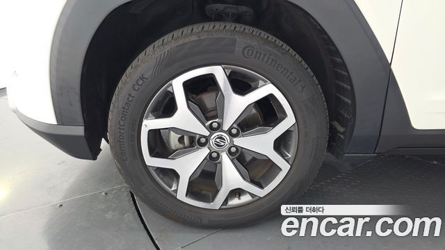 KG Mobility (SsangYong) Torres Gasoline 1.5 4WD T7 2023 — фото 5